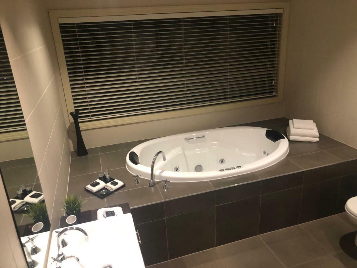 洛希尔豪华住宿酒店 奥林达 外观 照片